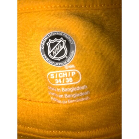 Pittsburgh Penguins Shirt Size S Gold Long Sleeve Tee NHL Hockey Crew Neck - Picture 3 of 6